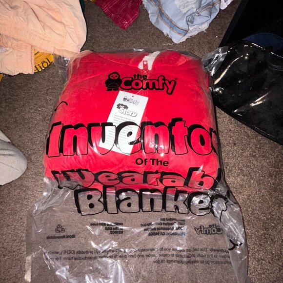 NWT THE COMFY Sherpa 1/4-Zip Stanford University hoodie-style wearable blanket - Picture 3 of 5